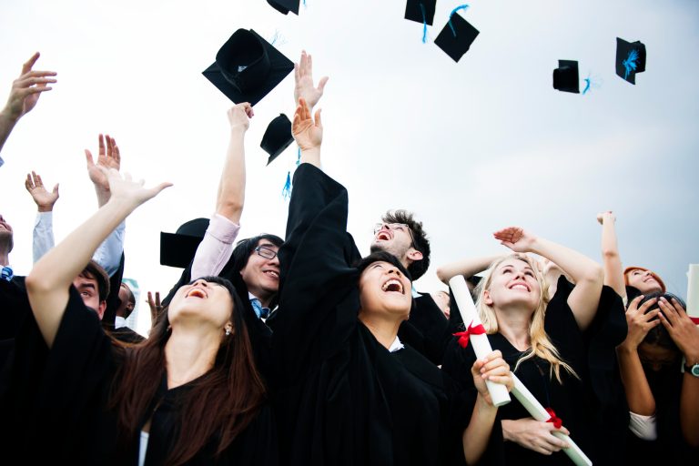 Rezultati natječaja fondacije za stipendiranje studenata FONSS za akademsku 2023./24.
